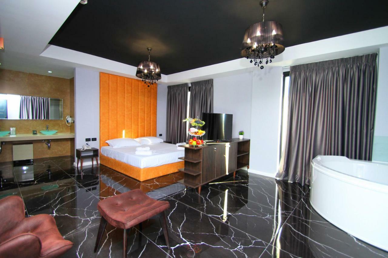 A&G Hotel Radhimë Habitación foto